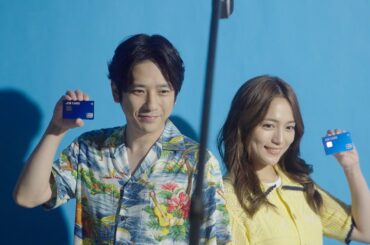 二宮和也、川口春奈と２ショットで共演！アロハシャツでハワイ気分もロケ希望でチクリ！？「スタジオ撮影だけど...」　「JCB」新CMメイキング＆インタビュー