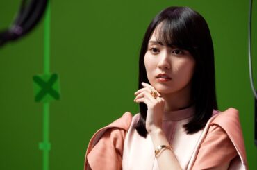乃木坂46・賀喜遥香、涙が頬を伝う姿が美しい…　メンバーたちの撮影裏側に密着したメイキング映像公開　乃木坂46×So-Netコラボ新CM