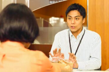 劇団EXILE小野塚勇人、筧美和子に強引に口説かれる!?映画『オオムタアツシの青春』本編映像