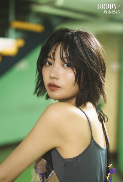 中西アルノ＝22日発売『BRODY10月号』ポストカード
