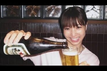 「町中華の伝道師」艶やか浴衣姿で缶ビール一気飲み、地元アーケードに出現の坂ノ上茜が話題「飲んべえですねぇ」「相変わらず良い飲みぷりで」