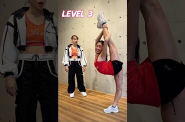 新体操の選手の技をチャレンジしてみたよん🤸‍♂️🎀Gymnast challenges rhythmic gymnastics skills. #shorts