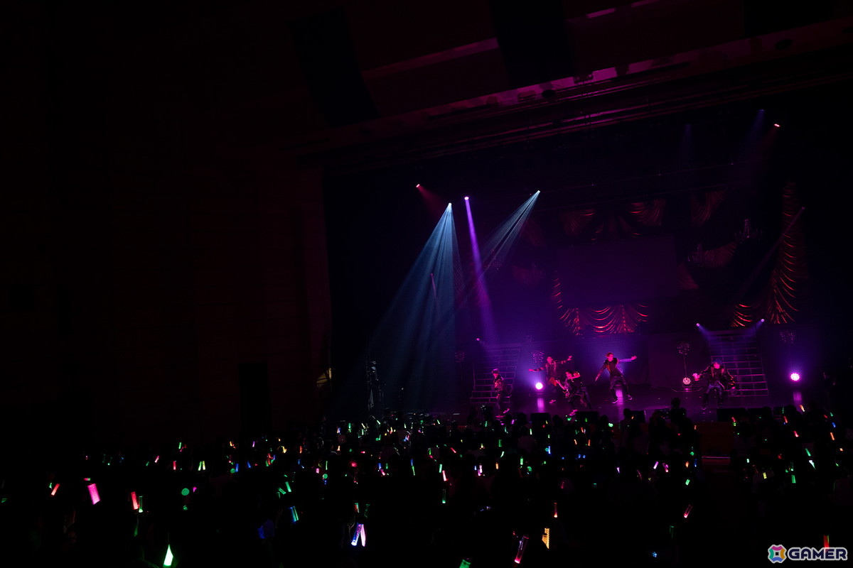 「ブラスタ」6周年記念イベント「BLACK PARTY」のオフィシャルレポートが公開！声優、シンガー/MC、ダンサーがパフォーマンスの画像