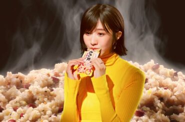 UHA味覚糖 もち麦満腹バー「もちもち何じゃこりゃ」篇