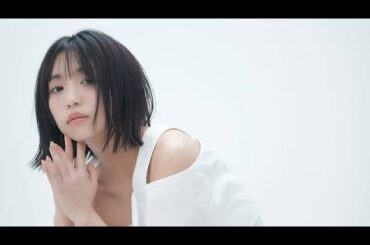 大原優乃、芸能活動15周年で初の写真展開催　ショートヘアの“儚さ”切り取る