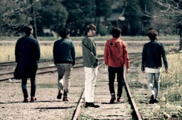 ARASHI - 青空の下、キミのとなり [Official Music Video]