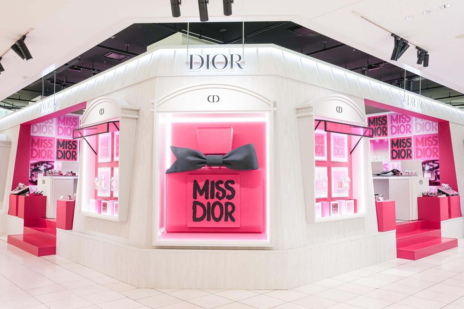ディオール“MISS DIOR”刻印入りアイパレ＆新作香水など秋コスメ、伊勢丹新宿店の限定イベントで｜写真28
