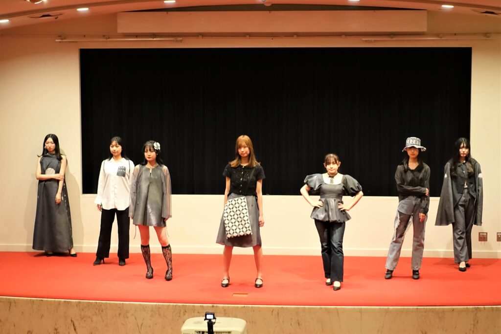 [ファッション・ハウジングデザイン学科]神戸市立博物館「神戸松蔭NIGHT Fashion Show」第二弾 8/22開催レポート｜お知らせ｜神戸松蔭大学