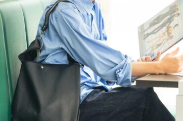 オーイシマサヨシ ×《nori enomoto》| 音楽家の休日にプレイフルなバッグがあれば。 | SPECIAL | ファッション