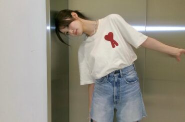 生見愛瑠、カジュアルファッションで”全然こっち向かず”ショットに「映えるのシンプルに何事？！」 | 話題の投稿 | スポーツブル (スポブル)