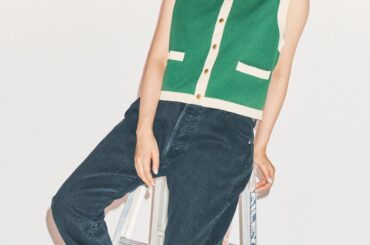 今欲しいブラックデニムは？どんな装いもスマートに仕上げてくれる《サイベーシックス》の一着。【FUDGE 9月号連動企画-あの子もやっぱりジーンズね。| DAY 10】 | FUDGE FRIEND | ファッション