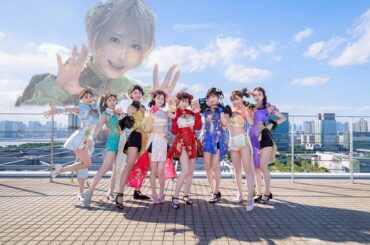 「迷子になってて…」えなこら美女たちによるアイドルユニットが集合写真撮影も1人間に合わず…？ | 話題の投稿 | スポーツブル (スポブル)