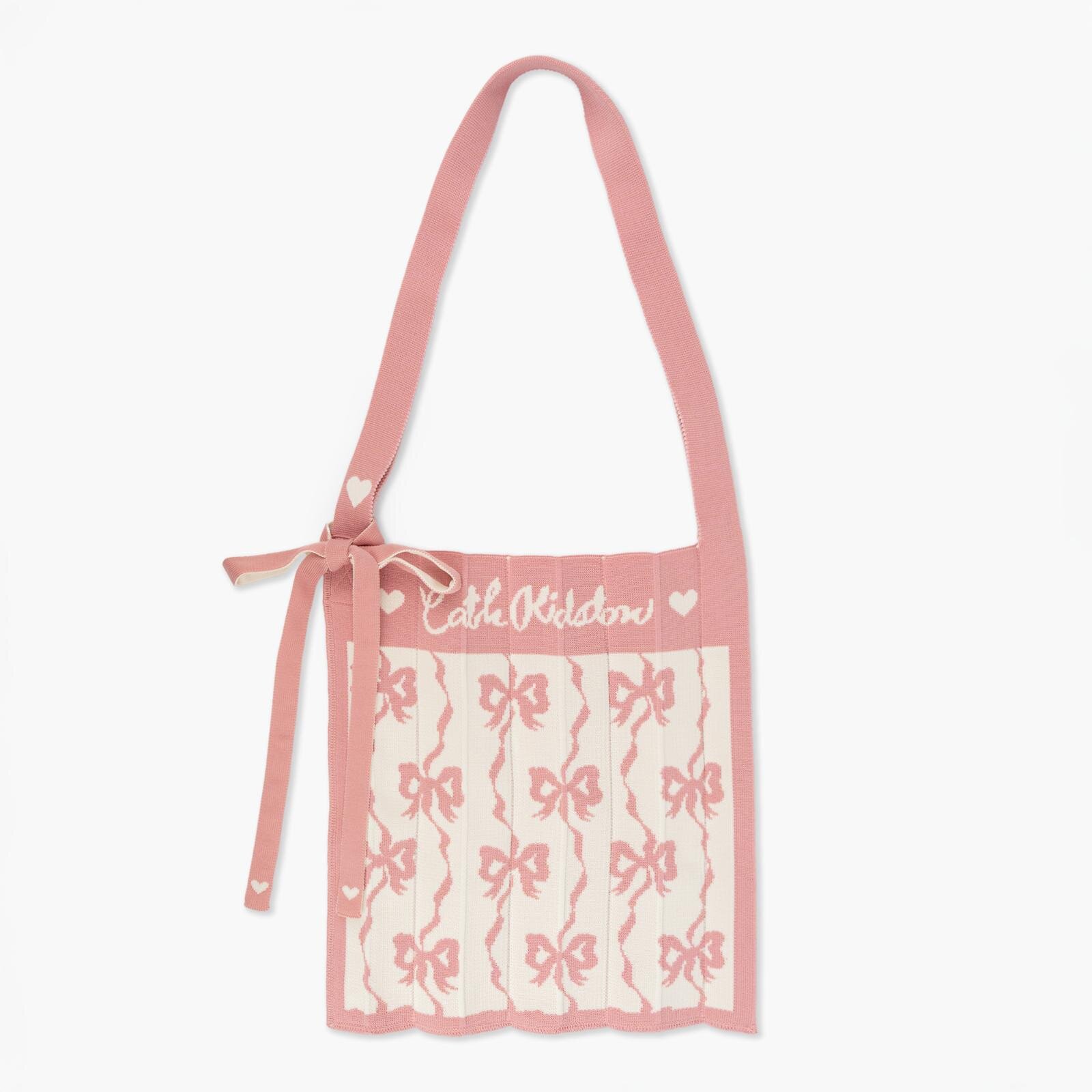 「CK×KNT365 Knitty Ribbon Bow」 ピンク 各6,600円 ※キャス キッドソン ルクア大阪店限定