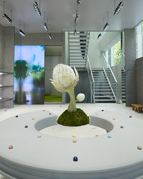 東京・表参道の「ADERERROR TOKYO SPACE」内観