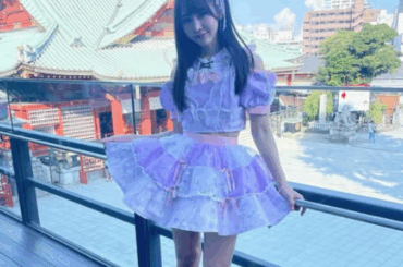 「ナイスビューティフルスタイル」美女アイドルボウラー、パワースポットで魅せた"美脚・ガーリースタイル"にファン夢中！ | 話題の投稿 | スポーツブル (スポブル)