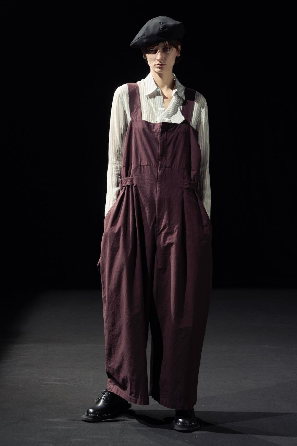 Y'sの秋冬ウェア、“モッズコート風”ドレスやグラデーションのウォッシュデニムシャツ｜写真3