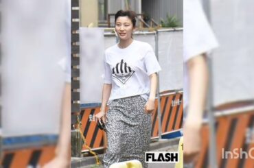 〝完全復活〟開放ショットが話題の小倉ゆうか(インスタグラム@ogurayuka_officialより)　小倉は1998年生まれの26歳。2021年に「小倉優香」から「小倉