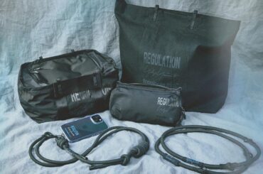 レギュレーション ヨウジヤマモト×トポロジー、“クライミングギア”着想スマホストラップやバッグ - ファッションプレス