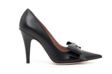 ヴァレンティノ ガラヴァーニ、“リボン”パンプス＆パンサーを飾ったハイヒールシューズ - ファッションプレス