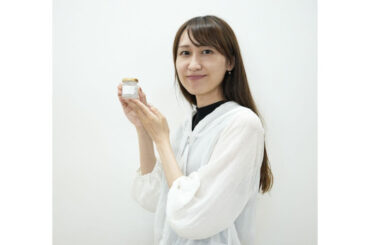 クロコス、140万個販売の『手の美容液』でプロエイジング PBブランド「HAN.D」で展開