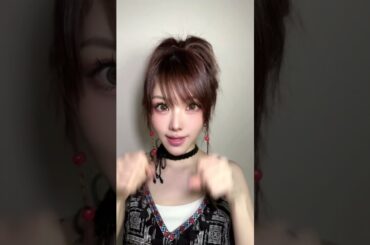 田中れいな『Kiss Kiss Shy Shy - 李要紅RedLi 』