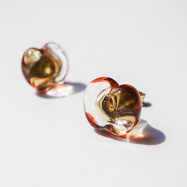 リンゴピアス 9,460円
