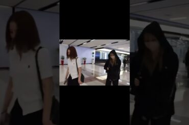 リクちゃんラブブつけて入国🫶#NiziU #니쥬 #リク#riku #리쿠