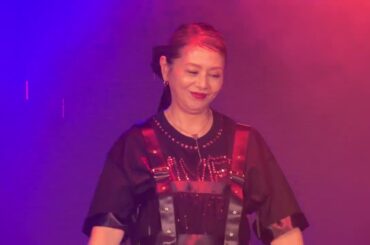 小泉今日子　二丁目ライブ　撮影ok opening 夏のタイムマーシン一曲目