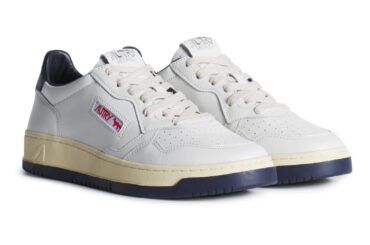 メゾン キツネ×オートリー“フォックス”ロゴ入りスニーカー＆アメリカンカレッジ風スウェット - ファッションプレス