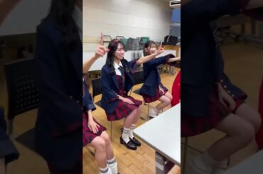 AKB48 向井地美音 山内瑞葵 千葉恵里 日本一を目指すダンス部のMTGに…️‍ 沖縄小禄高校のみなさんをサプライズで訪問させていただきました 一緒に #恋詰んじゃった