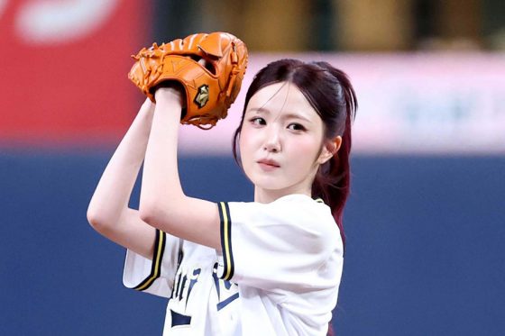 元AKB48、現在は多国籍アイドル 京セラドームで見事なストライク投球披露 | Full-Count 元AKB48、現在は多国籍アイドル 京セラドームで見事なストライク投球披露 | Full-Count