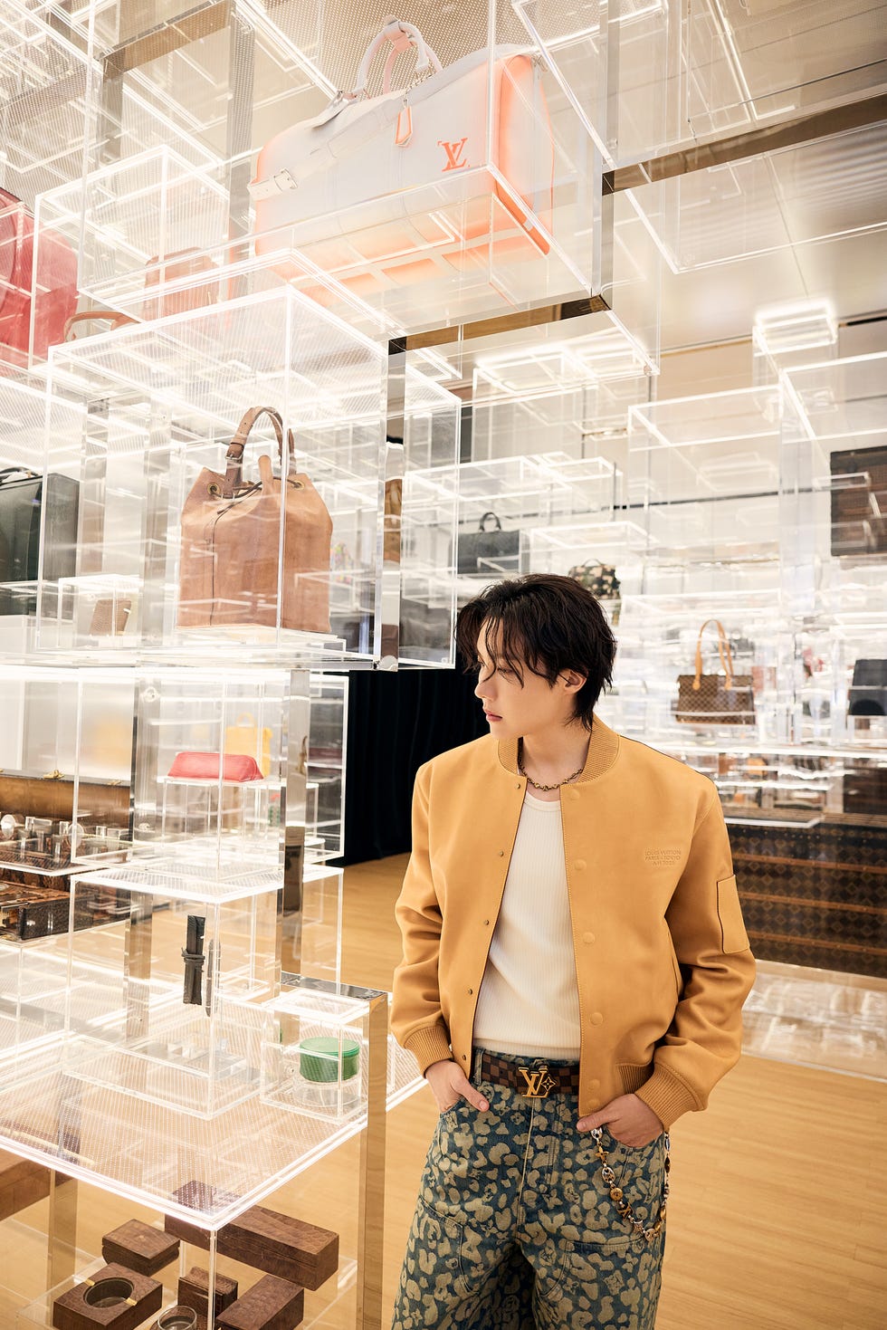 louis vuitton visionary journey bts j hope