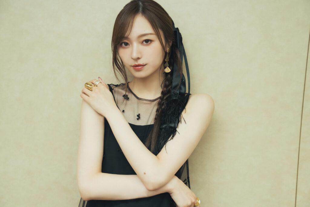 乃木坂46梅澤美波が語る“殻を破る覚悟” キャプテンとして見せる素顔と新たな挑戦 - ENTAME next