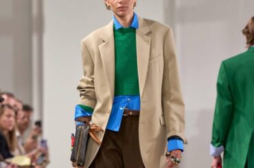 パリ：前例のない創造の大波が席巻した歴史的ファッションウィーク - FashionNetwork 日本