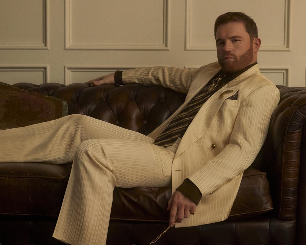 世界チャンピオンのボクサー、サウル・カネロ・アルバレスがアミリの2025年秋冬キャンペーンに登場。