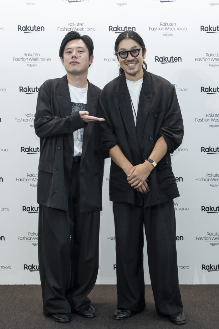 デザイナー寺田典夫氏、司会お笑い芸人好井まさお氏ツーショット