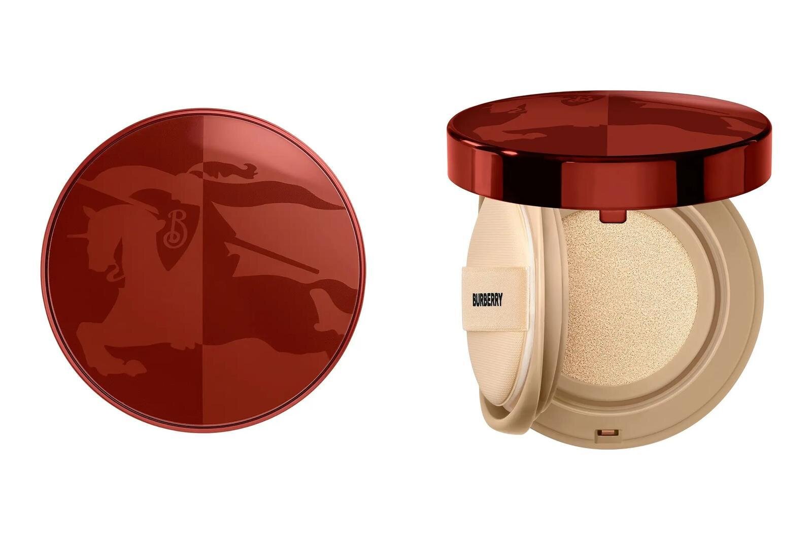 「バーバリー ビヨンド ウェア パーフェクティング マット クッション ＜ホリデー エディション＞」全1色 8,250円＜数量限定＞