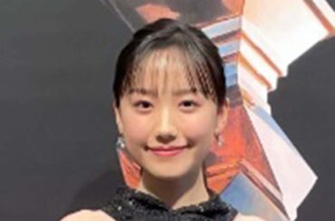 芦田愛菜　前髪ぱっつんの“強めメイク”にイメチェン「急に大人っぽい顔に」「今までの感じがいい」賛否分かれる | Smart FLASH/スマフラ[光文社週刊誌]