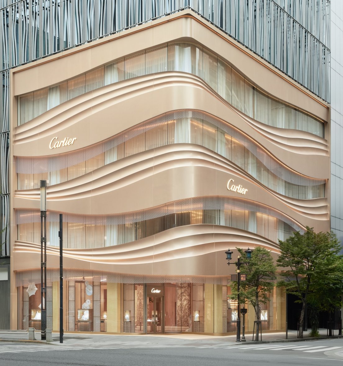 「カルティエ 銀座4丁目ブティック」のファサード