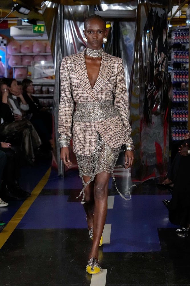 AK/OK Anamika Khanna - 2026年春夏 - ウィメンズ - イギリス - ロンドン