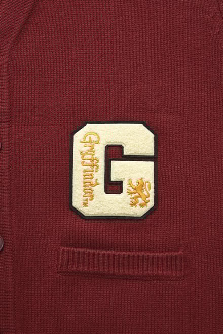 ジーユーと「ハリー・ポッター」のスペシャルコレクションのアイテム画像