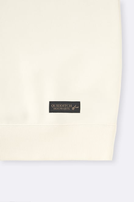 ジーユーと「ハリー・ポッター」のスペシャルコレクションのアイテム画像