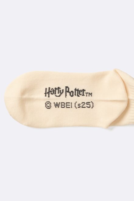 ジーユーと「ハリー・ポッター」のスペシャルコレクションのアイテム画像