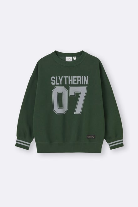 ジーユーと「ハリー・ポッター」のスペシャルコレクションのアイテム画像