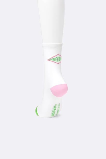 ジーユーと「ハリー・ポッター」のスペシャルコレクションのアイテム画像