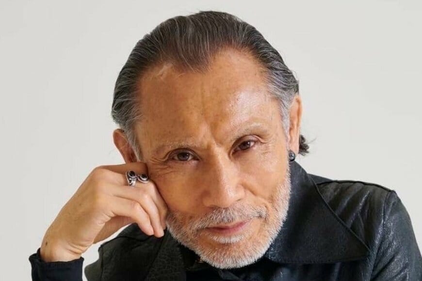 「激シブ」70歳 片岡鶴太郎 古着の上下デニムファッションにSNS注目「渋くてお洒落」「姿勢も美しいです」