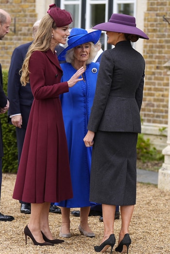 米トランプ大統領夫妻が訪英。メラニア夫人とキャサリン妃、英米ファッションの競演！_img0