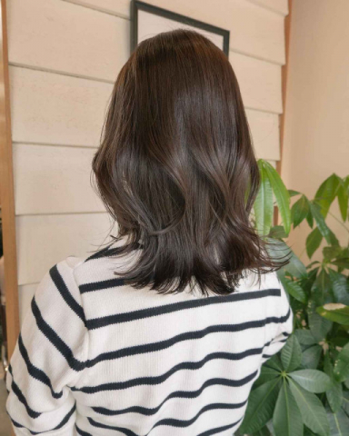 髪色マンネリ中 → 秋こそイメチェンだー！【40・50代】には「オリーブカラー」が推せる♡