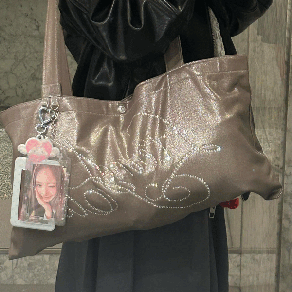 ETERNALYOUのSUGAR ECO BAGのアップ