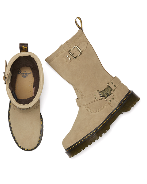 ドクターマーチンの「ANISTONE HRNS」